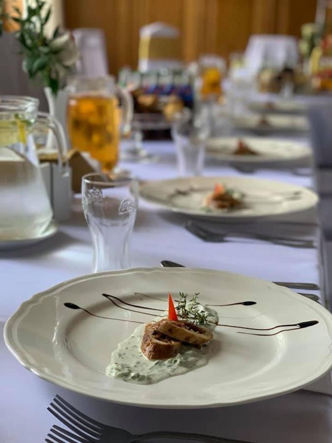 Restauracja Noclegi Ruczaj Nowy Targ Eksteriør bilde
