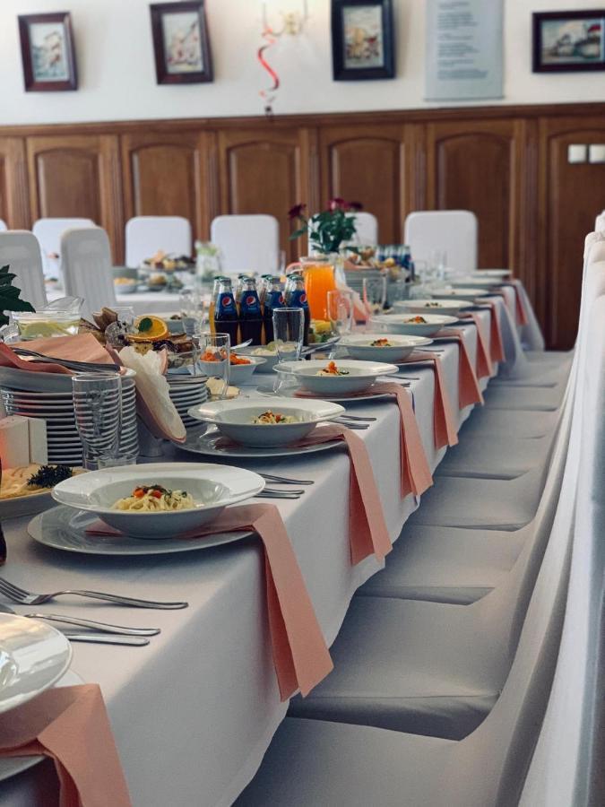 Restauracja Noclegi Ruczaj Nowy Targ Eksteriør bilde